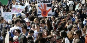 Roma-Fridays-For-Future-la-manifestazione-contro-i-cambiamenti-climatici-e-a-difesa-dellambiente-34-660x330-300x150 #FridaysForFuture – La versione di Lorenzo